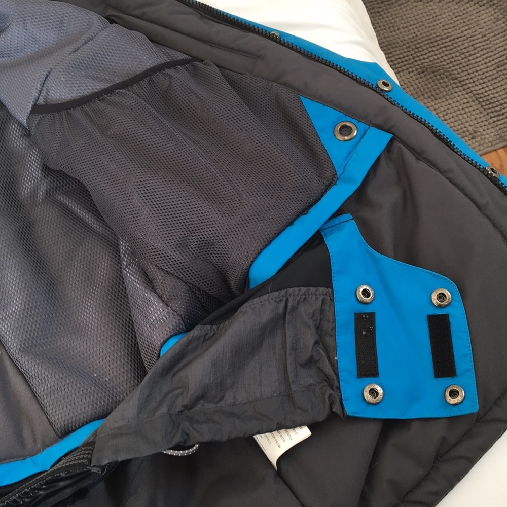 Heavy Winter Jacket - image 3